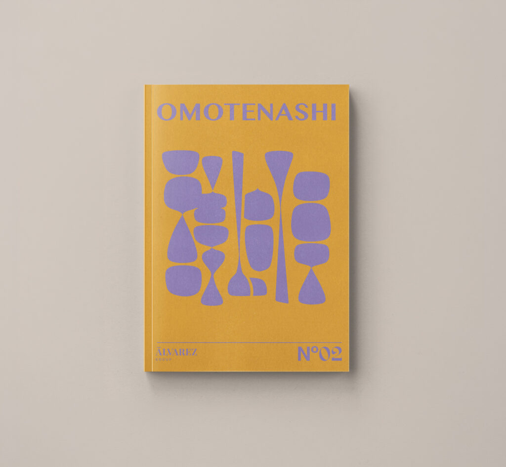 Revista Omotenashi número 2 de Hospitality by Alvarez con artículo sobre cristalería sostenible Aware de Paşabahçe